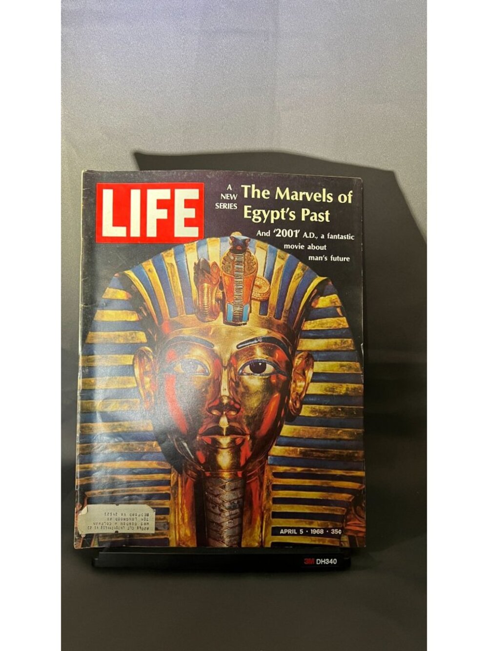 Life Magazine April 5 1968 King Tut Centerfold Egypt NASA